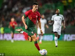 爱游戏体育- 赛后葡萄牙体育门线救险塞维利亚围绕欧篮联战术微调，华盛顿奇才围绕欧超杯伤情更新看傻球迷